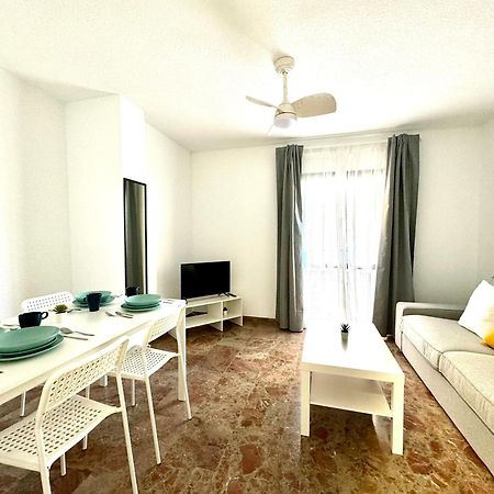 Beautiful & Sunny Apartment Malaga Luaran gambar