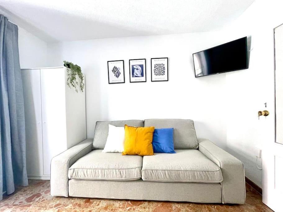 Beautiful & Sunny Apartment Malaga Luaran gambar